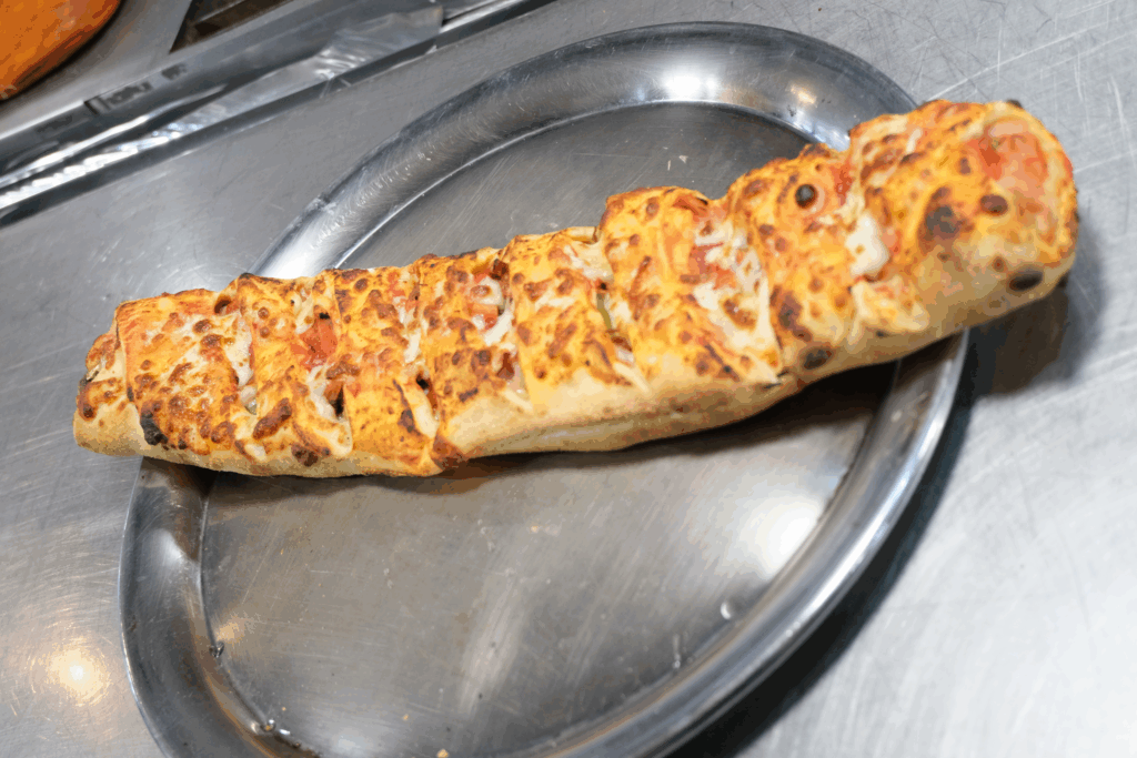 Pizz'Croute large - Pizza Manhattan Pontoise